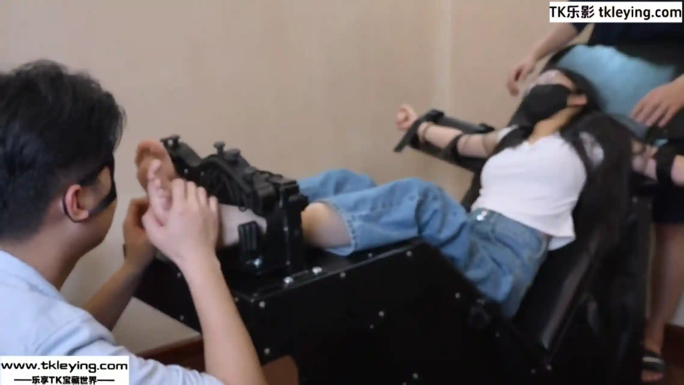 【推特大王】256 推特W粉女高S博主云朵 挠天一部满足-TK乐影